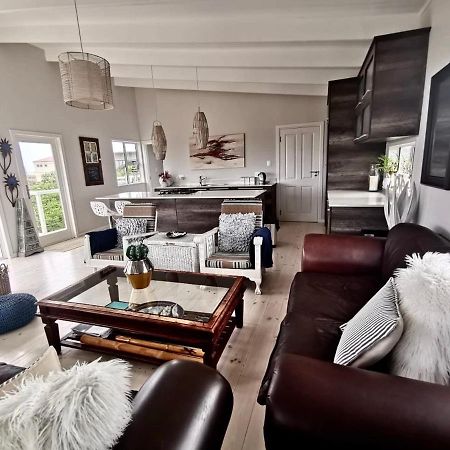 The Blue Dragonfly Villa Jeffreys Bay Exterior photo